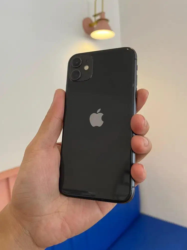 Dijual iPhone 11 128gb iBox original pemakaian probadi