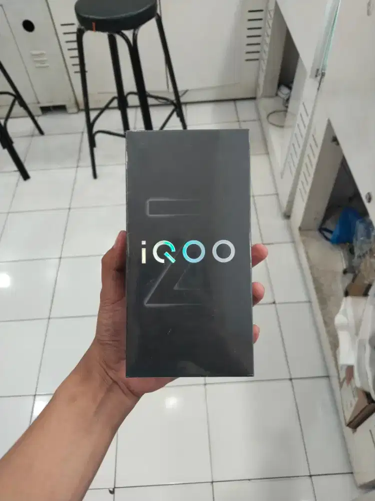 IQOO Z10R 8/256 Neww