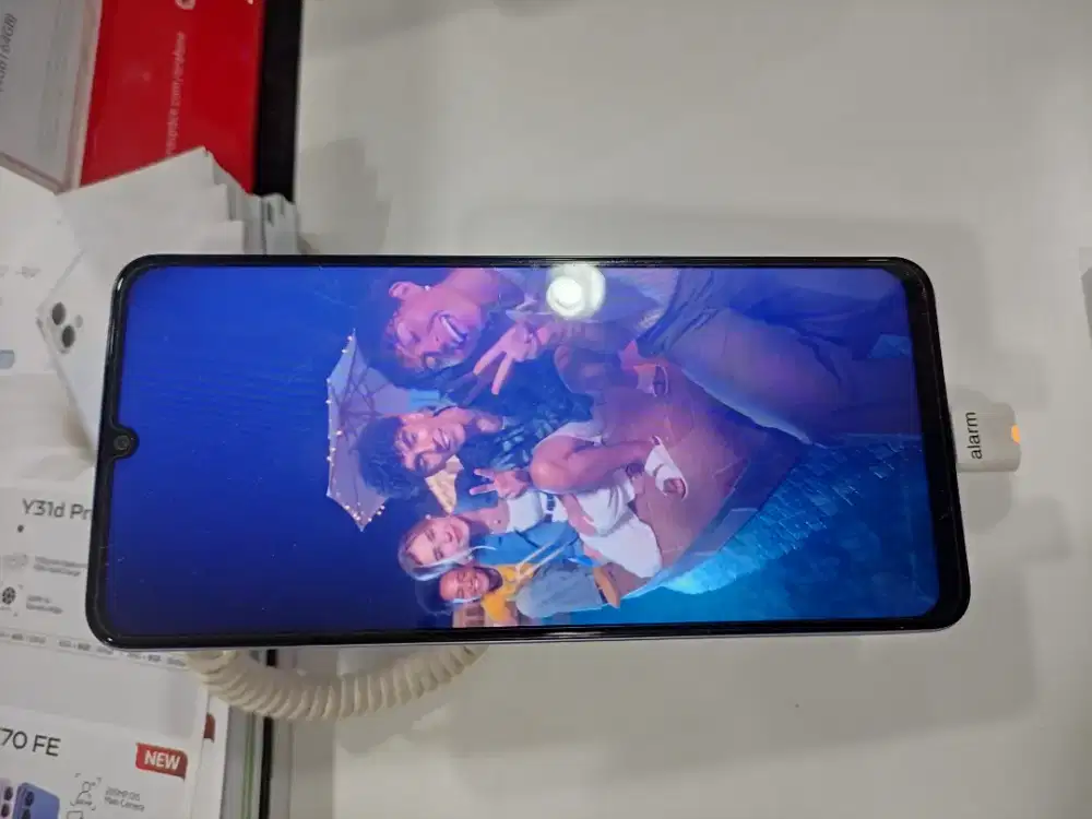 HANDPHONE VIVO  Y05