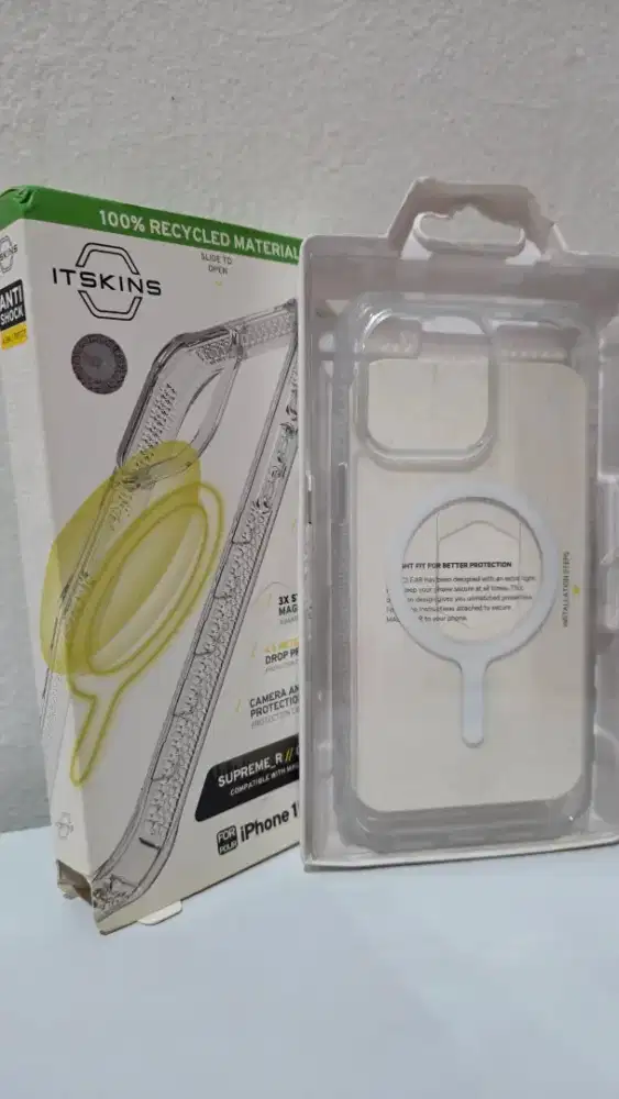 Case iphone 15 promax original ( Loly Poly , UAG dan itskin )