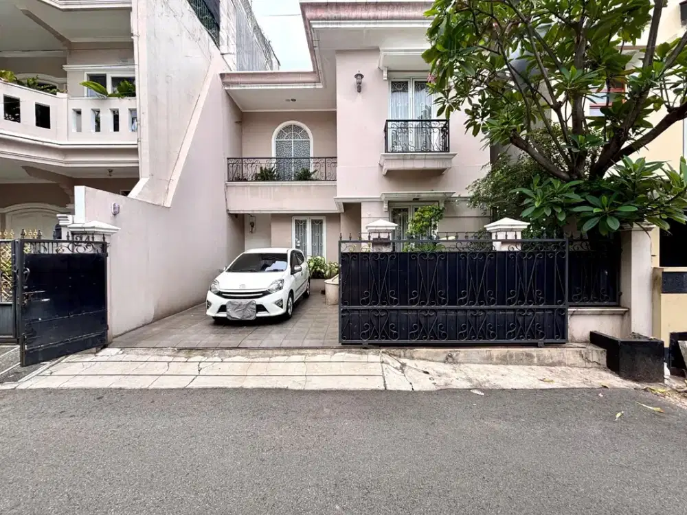 RUMAH SIAP HUNI 2 LANTAI DEKET ECO PARK TEBET