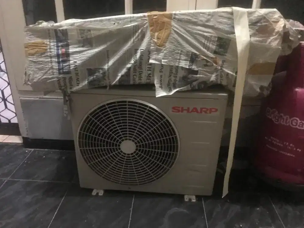 Dijual AC bekas merk Sharp