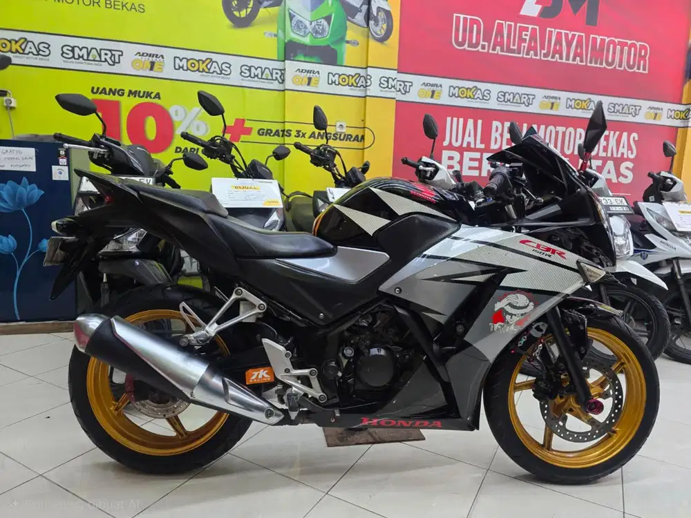 Surat lengkap* Honda CBR 150R tahun 2015