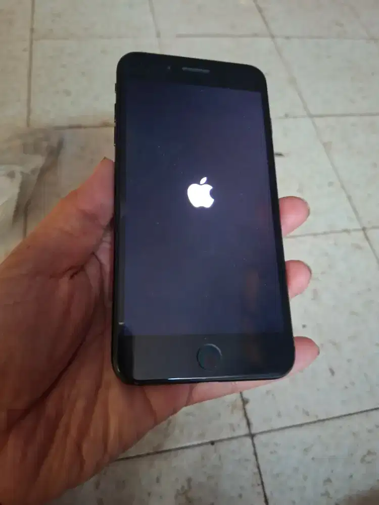 iPhone 7+ 128GB black