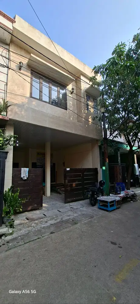 Rumah 2nd fully renovated di Telaga Mas (blkg Summarecon Bekasi)