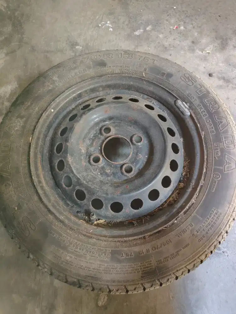 VELG DAN BAN MOBIL