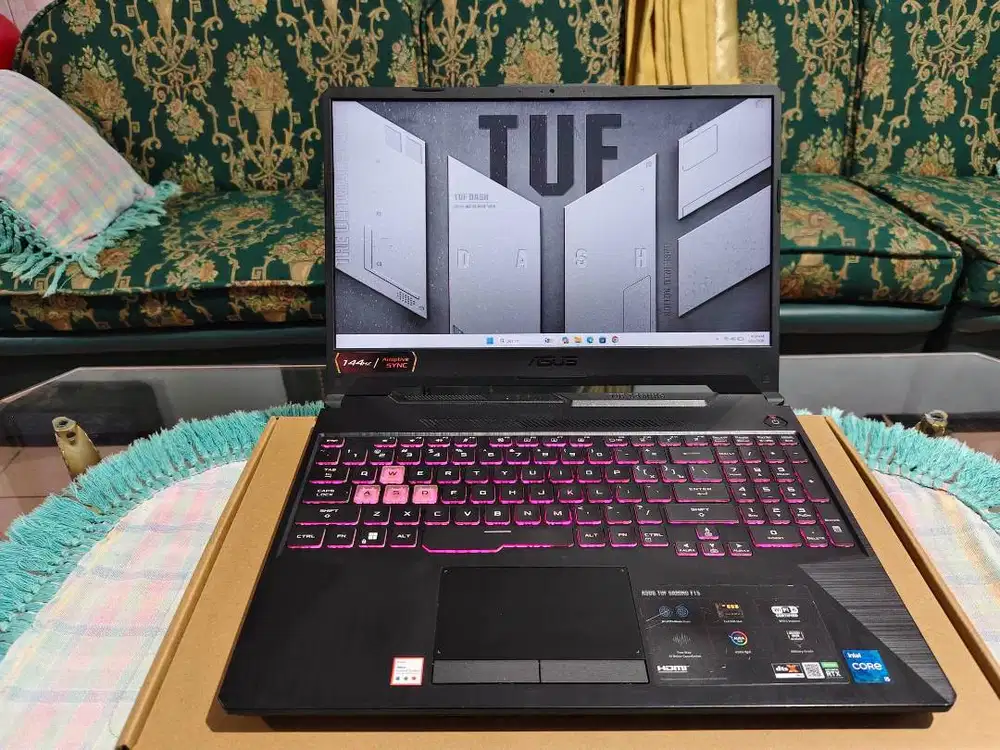 Laptop asus tuf F15 FX506HC design premium, cocok buat kerja berat