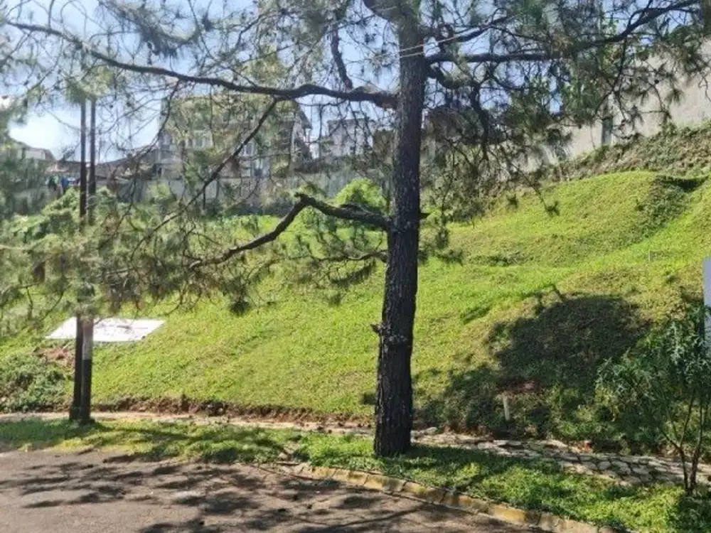 Tanah 250 m2 di Daerah Setiabudi Cidadap dalam Komplek One Gate System Ref.05660