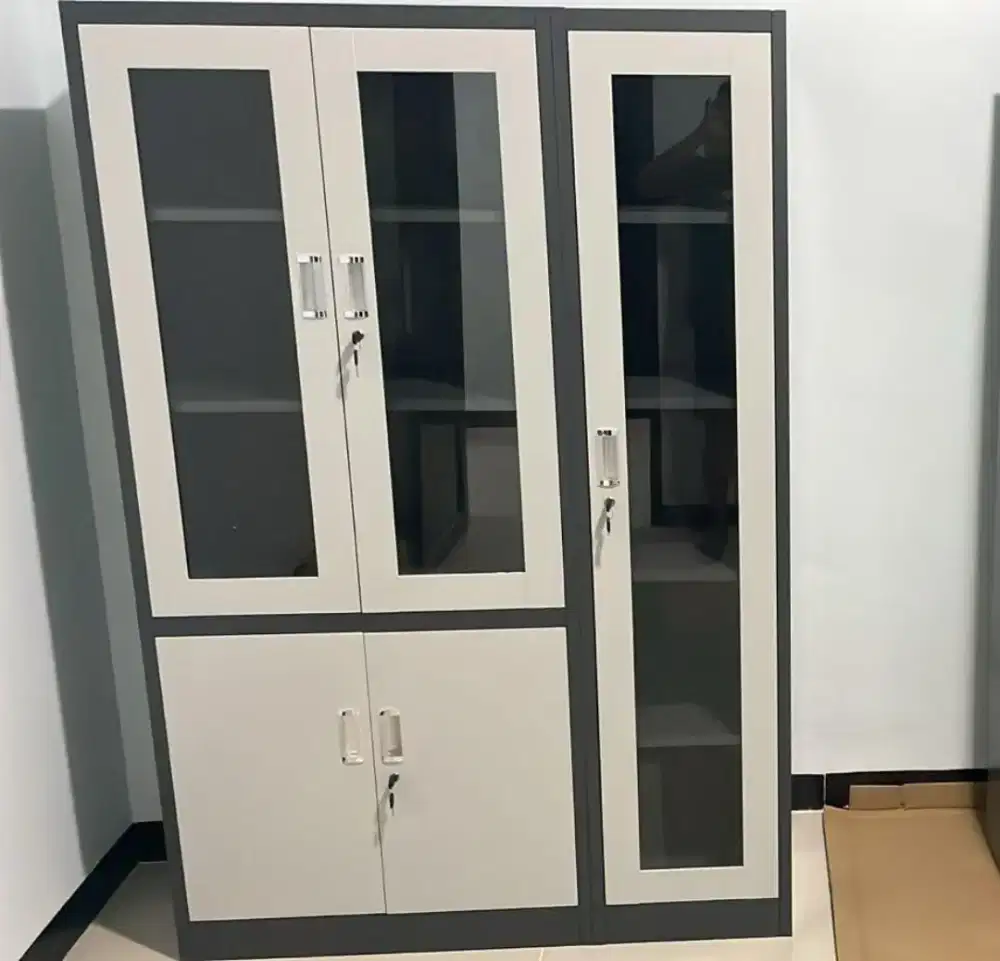 Lemari arsip 3 pintu promo