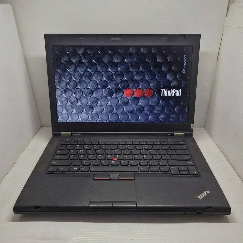 LAPTOP SSD CORE I5 LENOVO THINKPAD T430 4/128 NGEBUT NO MINUS