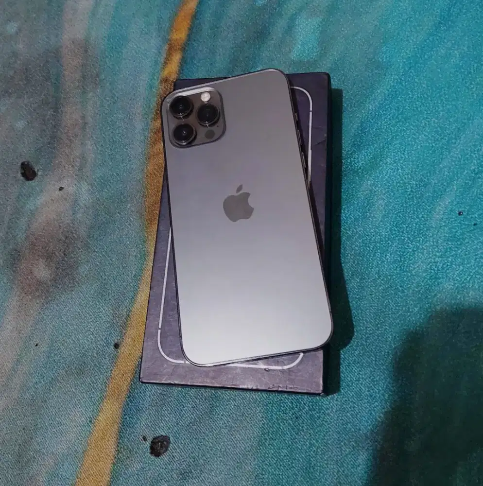 IPhone 12 pro max 128 gb ,grapit