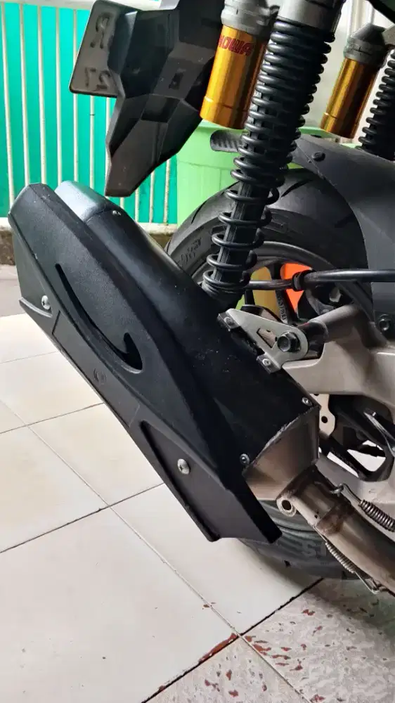 Knalpot Original R9 Misano untuk ADV160 atau PCX160