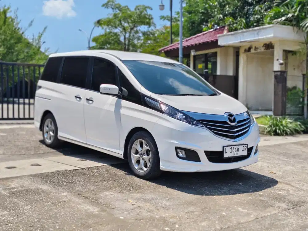 MOBIL PEJABAT HARGA RAKYAT