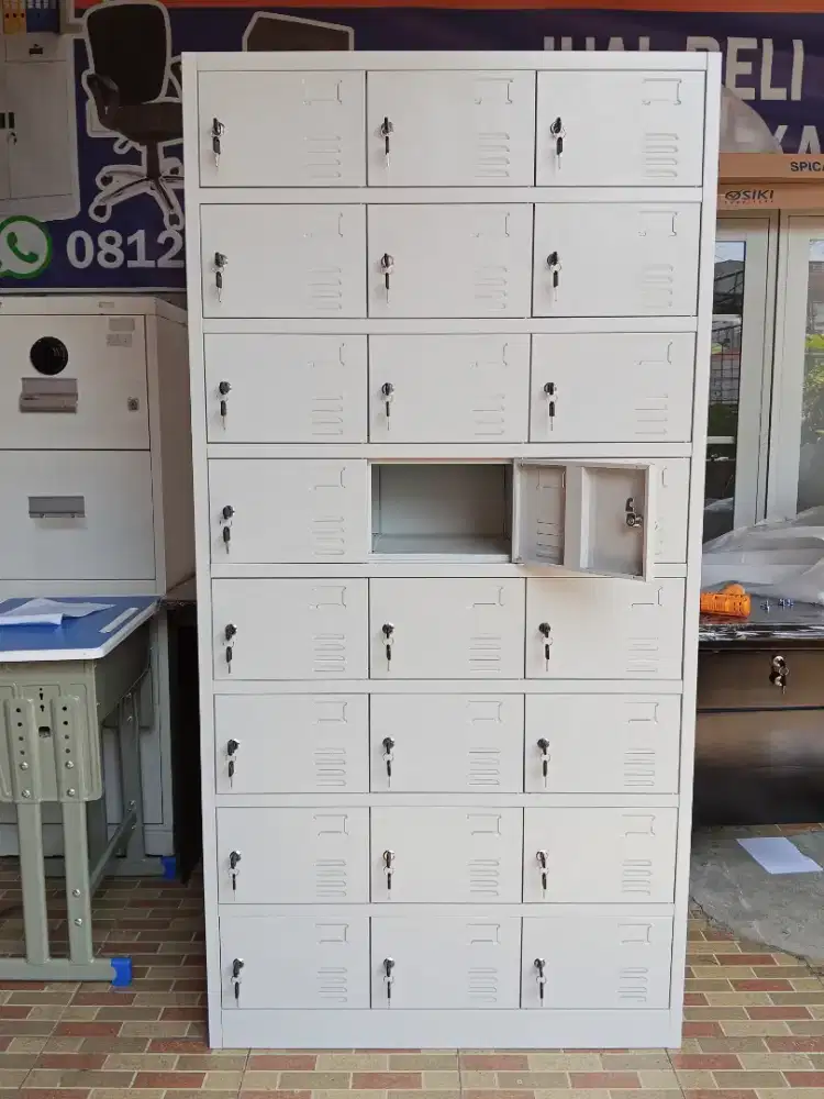 Locker penyimpanan 24 standart