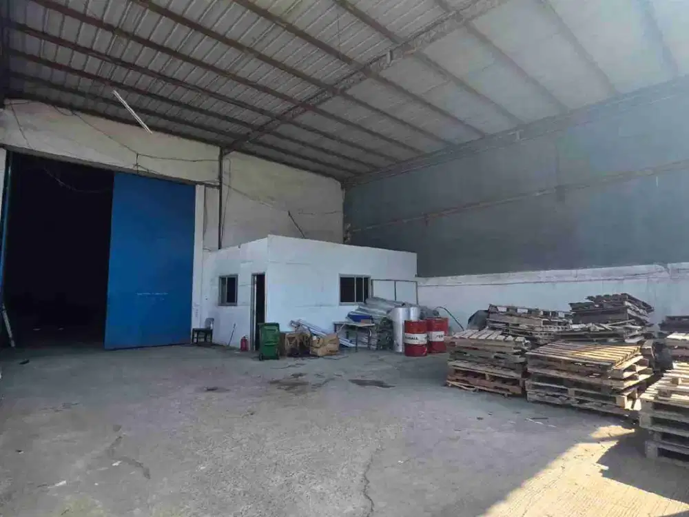Disewakan Gudang  royal kosambi