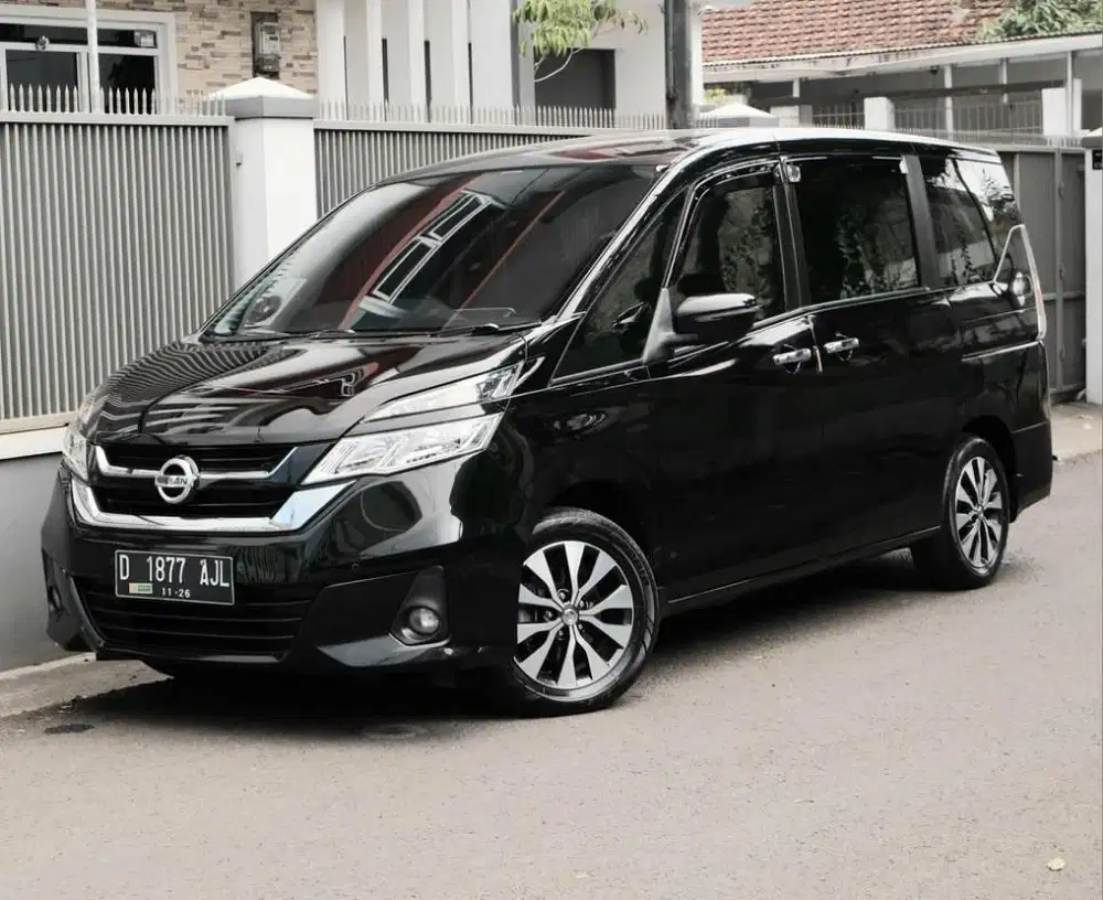 New SERENA 2.0 C27 AT 2019 LowKM 18rb FACELIFT RECORD NISSAN BANDUNG