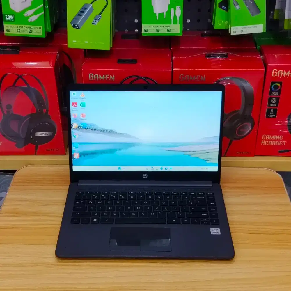 HP 240 G8 Core i7-10th RAM 16GB  512GB SSD  Radeon 530 Libas Desain