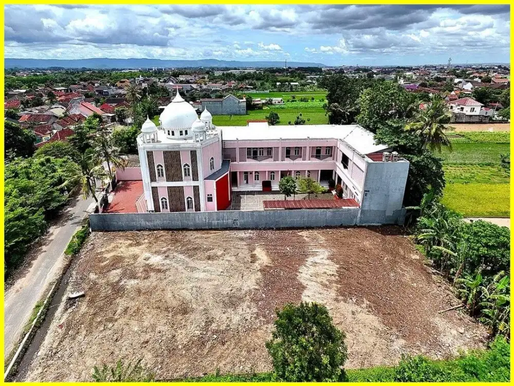 Dekat Pasar Stan Tanah Jogja di Maguwoharjo