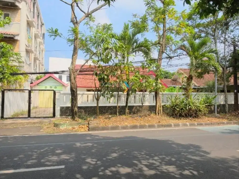Dijual Rumah Hitung Tanah di Jalan Bogor, Area Ijen dan Veteran, Klojen Malang