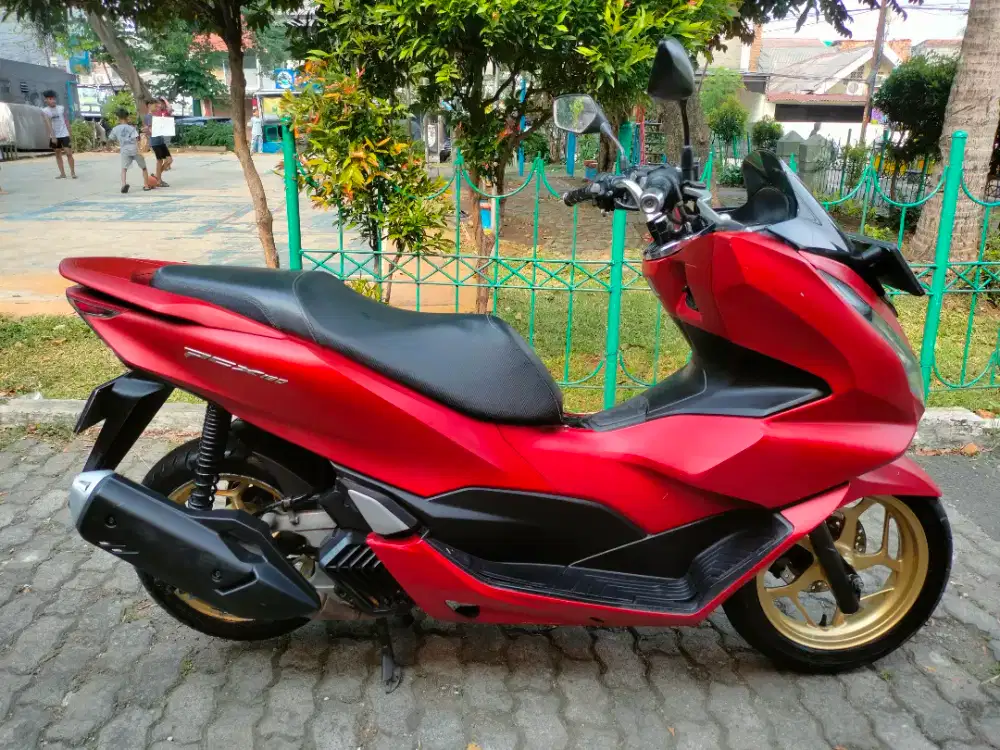 HONDA PCX 160 ABS 2021 pajak panjang/B Bekasi kota)