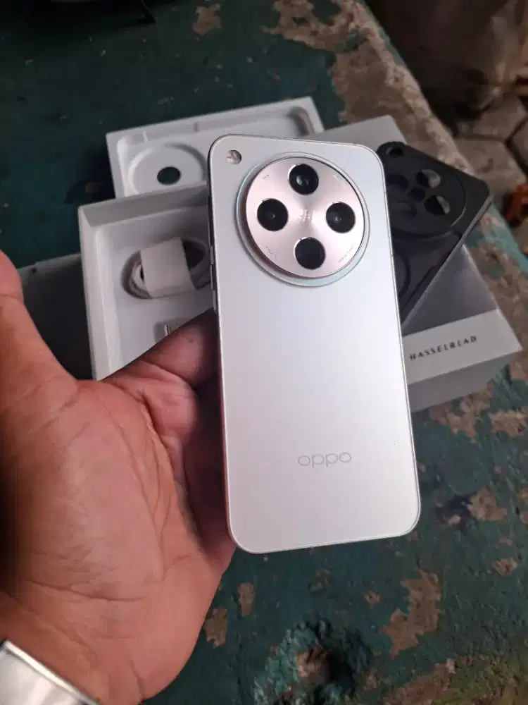 Oppo find X8 16/512 fullset ori