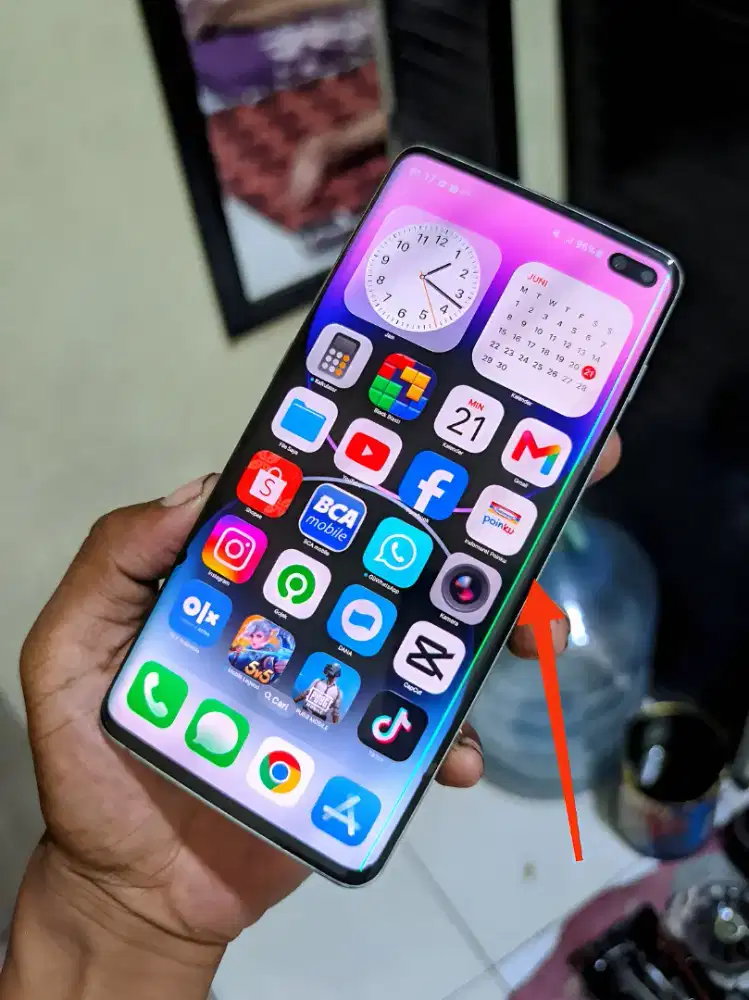 Samsung S10 plus 8/128gb siap pakai baca postingan