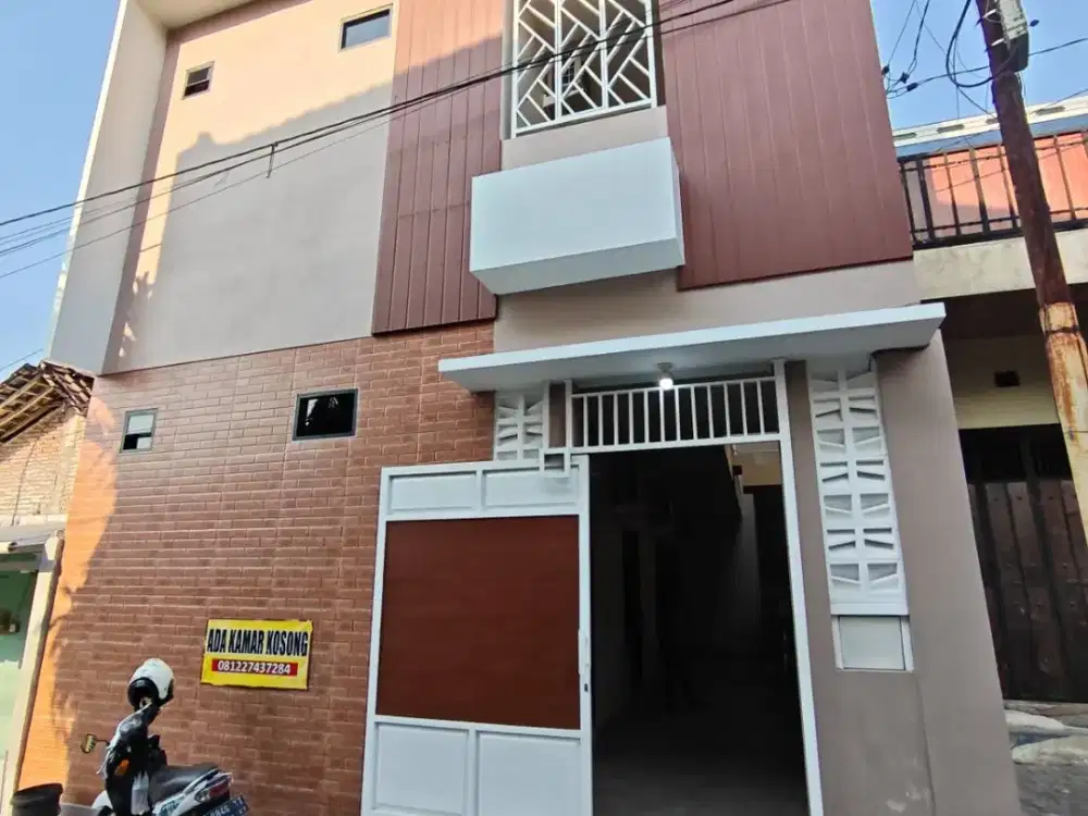 DIJUAL KOST EXCLUSIVE DKT KAMPUS UNS JEBRES SOLO