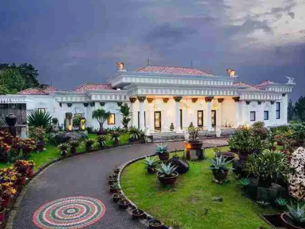 Aurora Mansion Sentul City Bogor