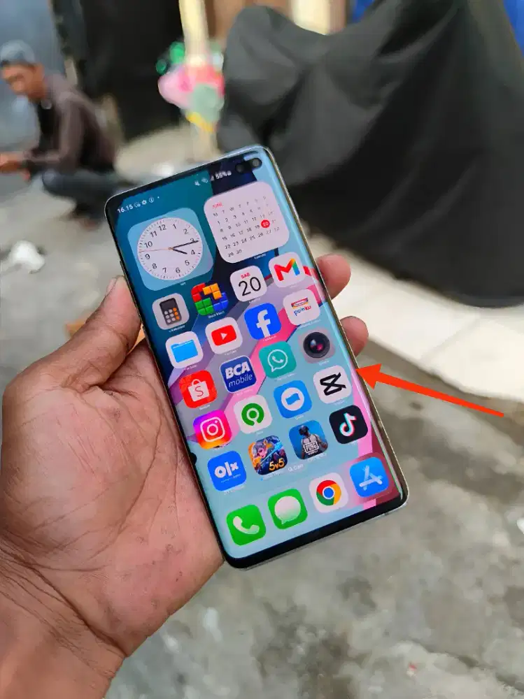 Samsung S10 plus 8/128gb siap pakai baca postingan
