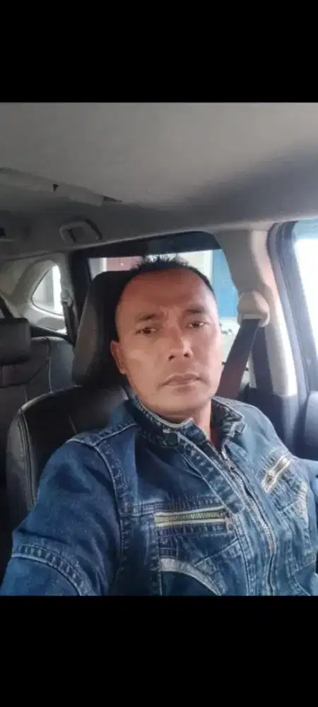 Kami sepasang istri mencari lowongan pekerjaan