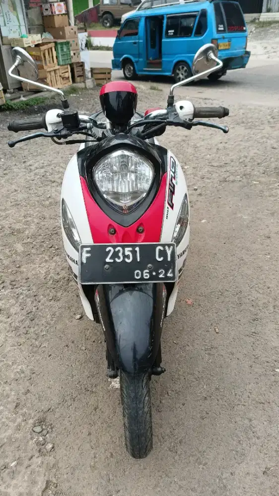 Yamaha Fino f1 Thun 2014 plat f kota Bogor pajak of 2 Thun lengkap