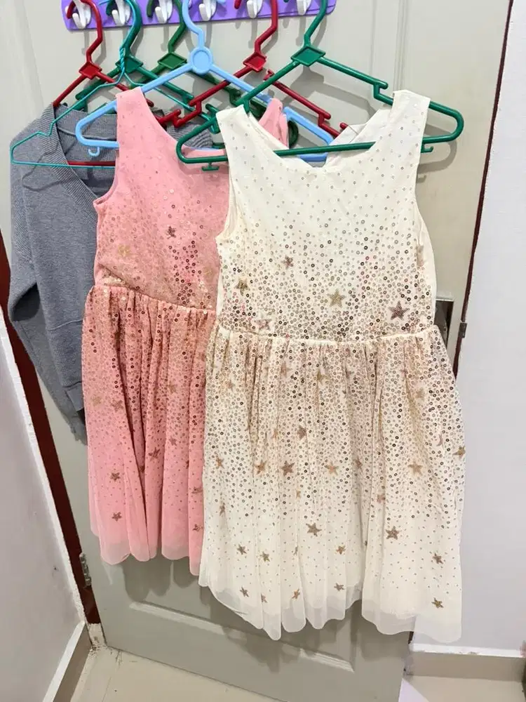 Dress H&M mulus jarang pake isi 2 ya pink n white