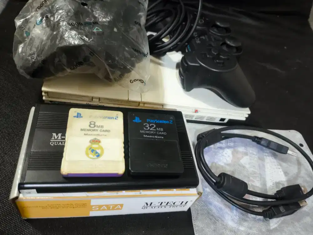 PS2 SLIM SERI 79001 WARNA PUTIH BISA KASET BISA HDD