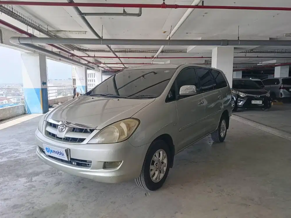 Toyota Kijang Innova 2.0 V Bensin metic 2006 (ABU)