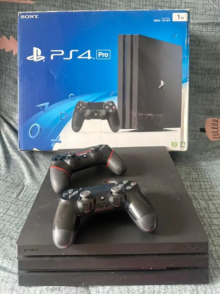 Ps4 Pro 1TB (CUH 70)