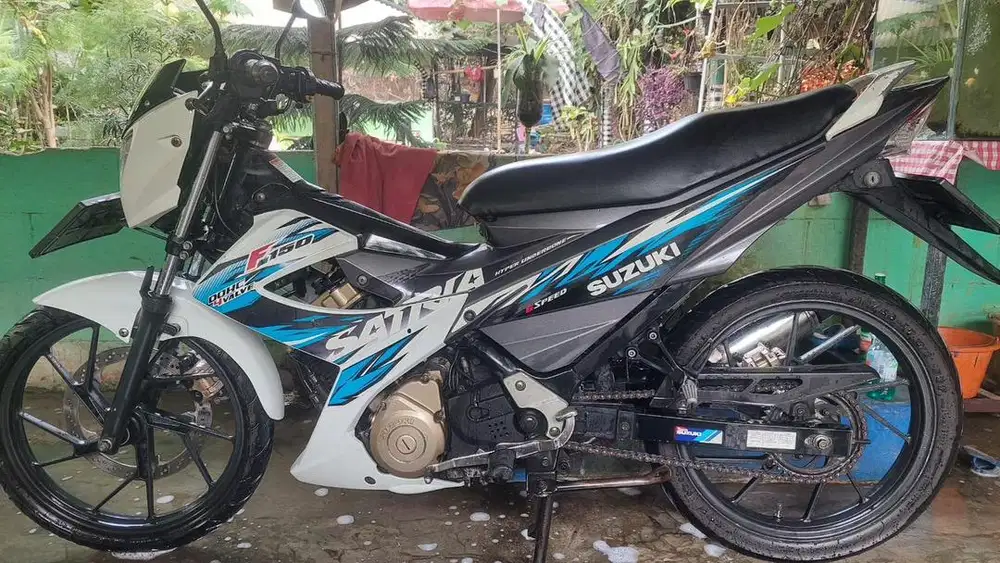 Suzuki Satria F150