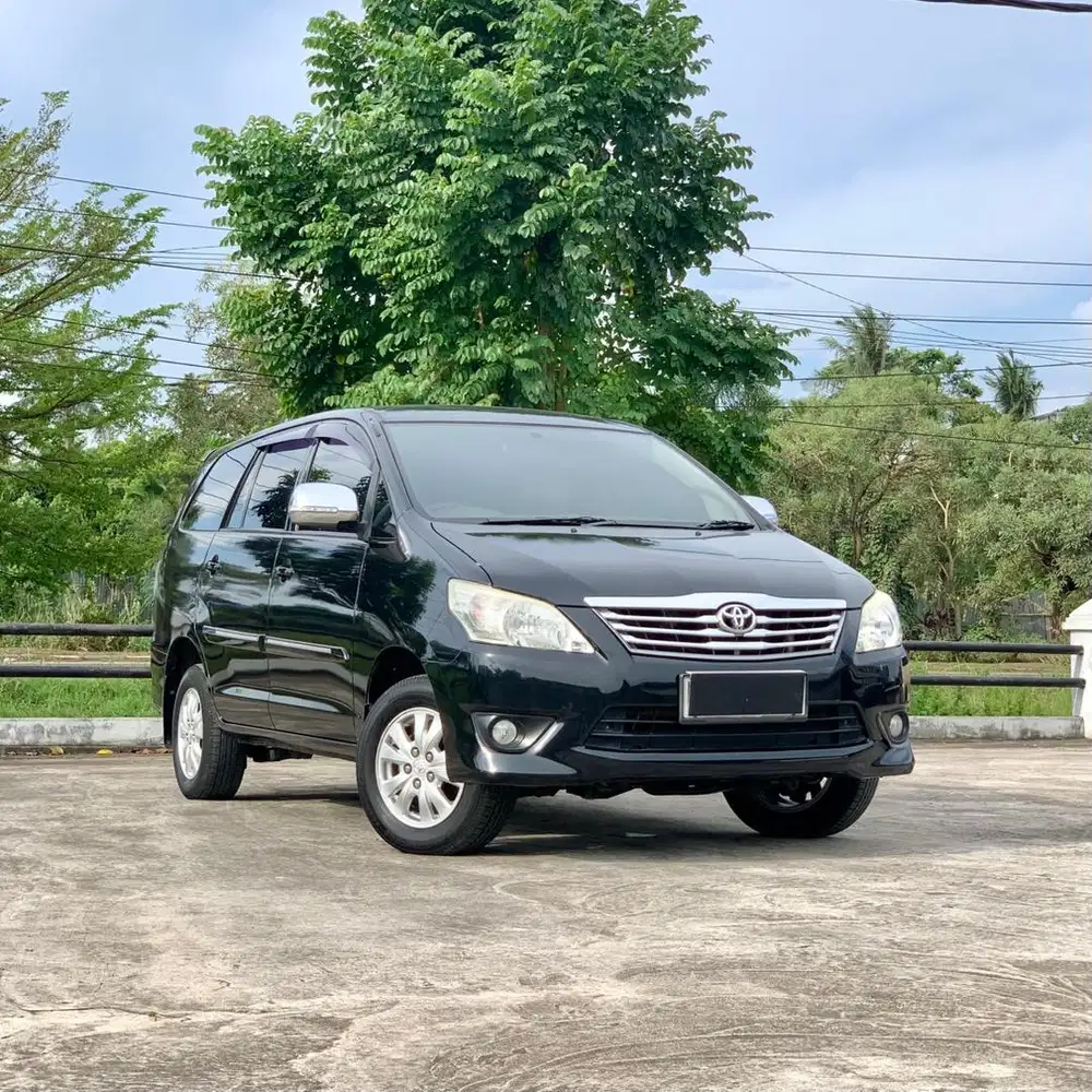 Toyota Innova 2.0 G AT 2013