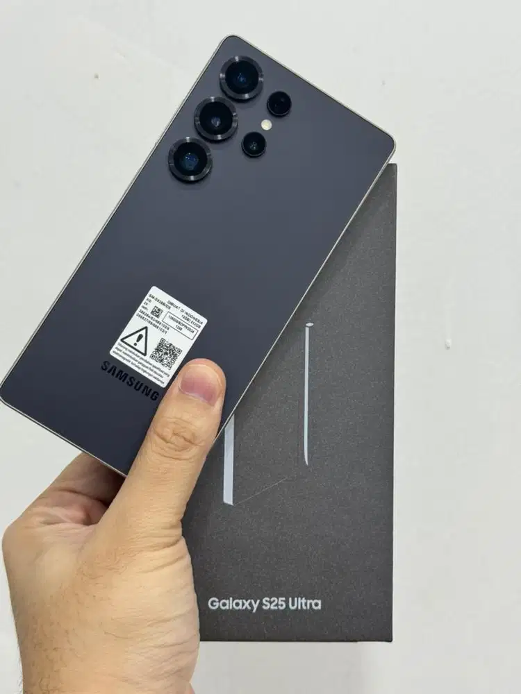 Samsung S25 Ultra 5G Black 12/512Gb (SEIN)