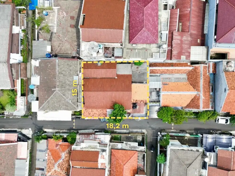 RUMAH HITUNG TANAH SELUAS 273 M2 HARGA 5 M - AN DI CAWANG BARU !