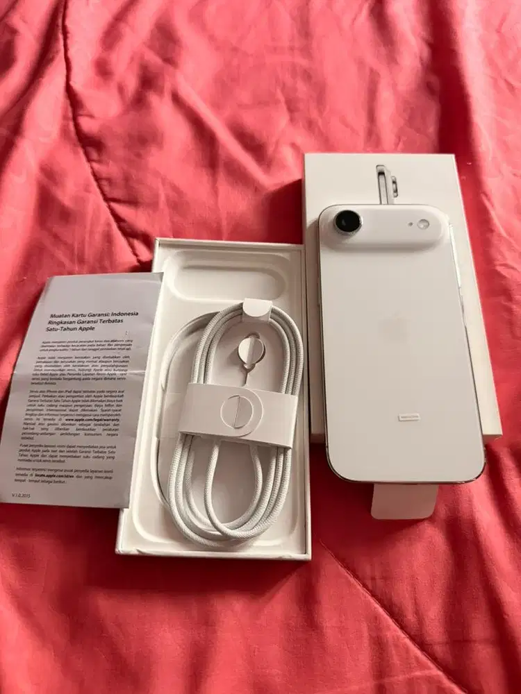 BNOB iPhone Air 256 iBox Cloud White