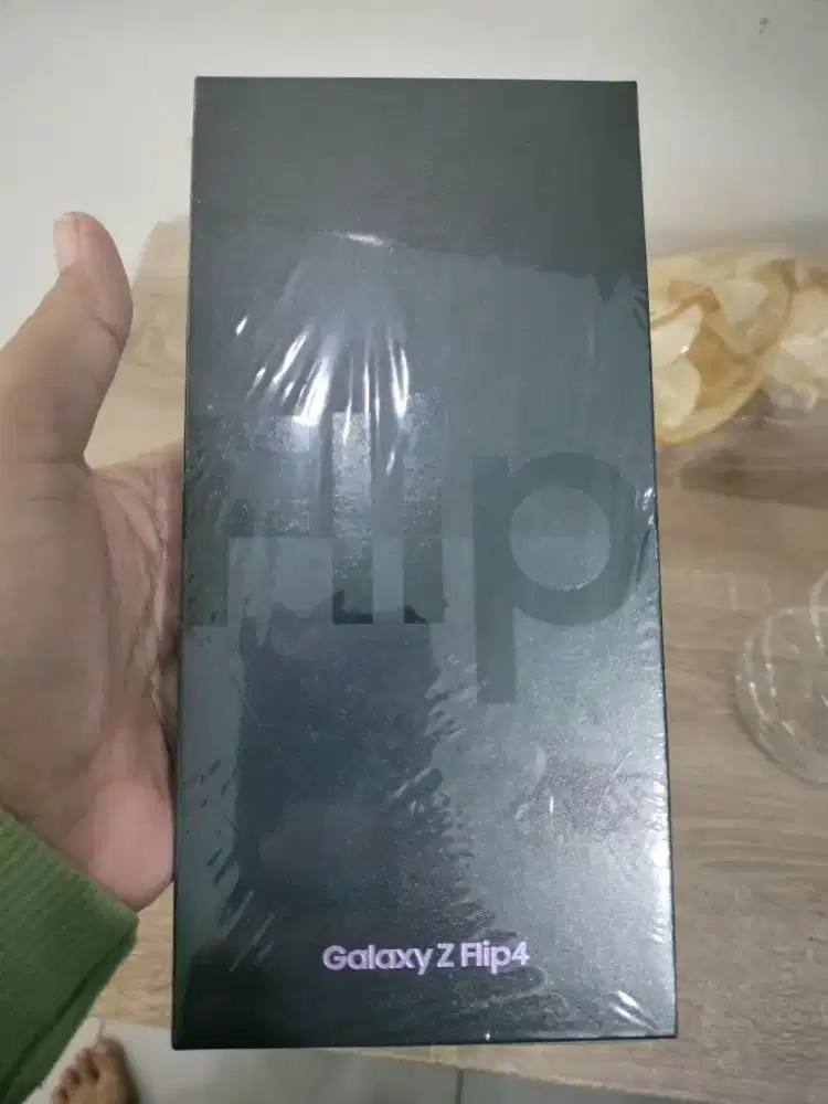 Samsung z flip 4 8/128gb