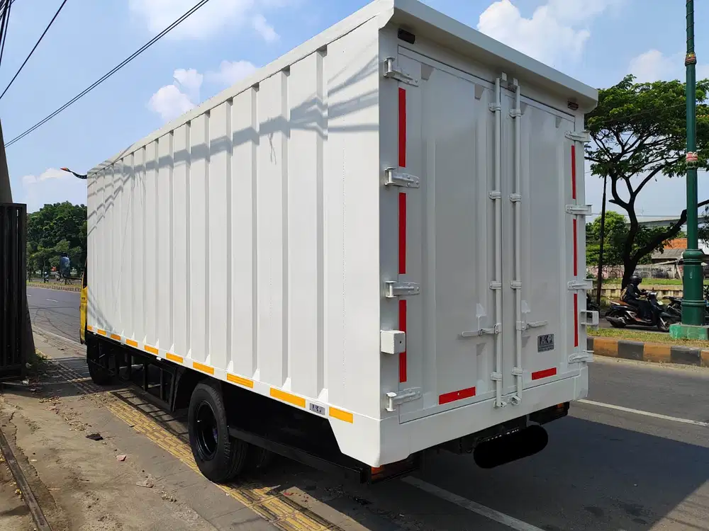 Mitsubishi Colt 2021 Diesel FE74L PS125L box long 5,7m