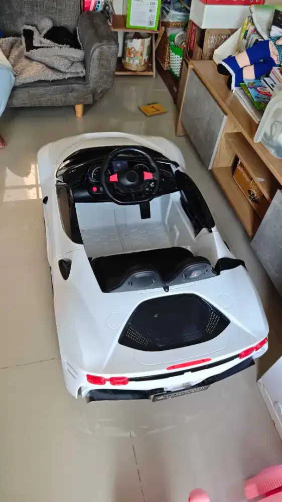 Mobil Mainan Aki