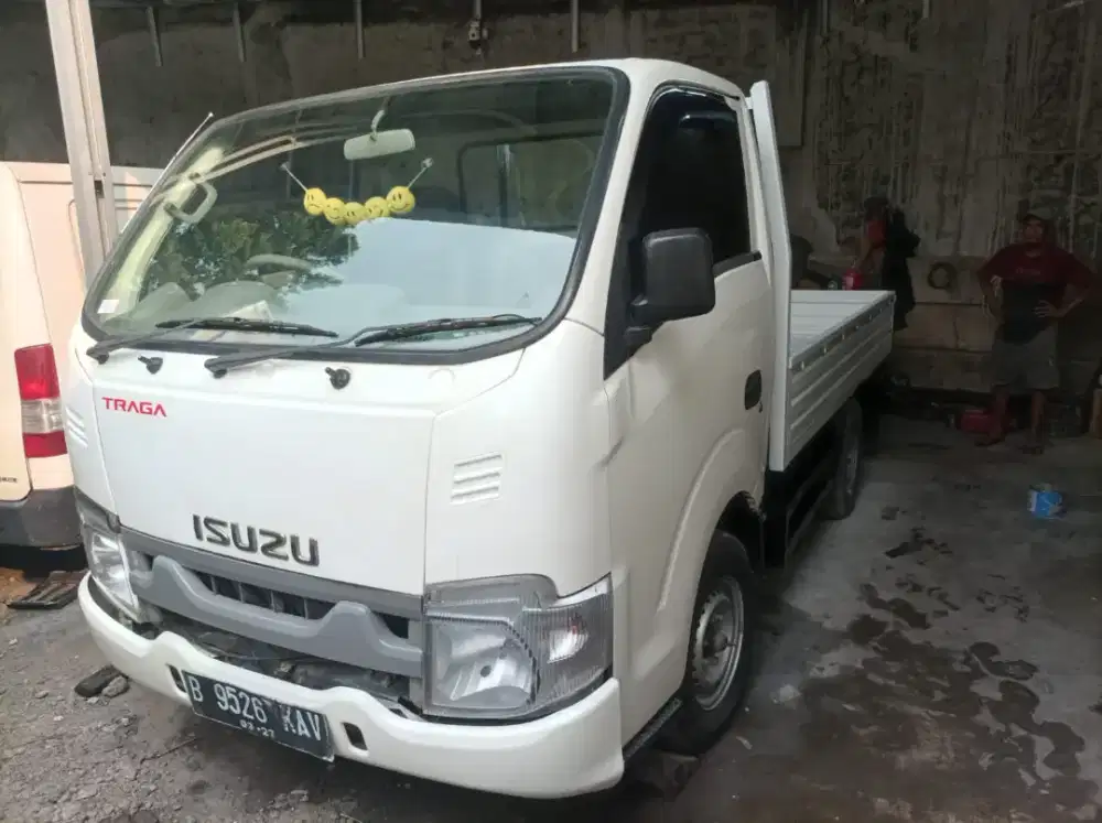 Isuzu Traga bak tinggi th 2022 euro 2 mlss