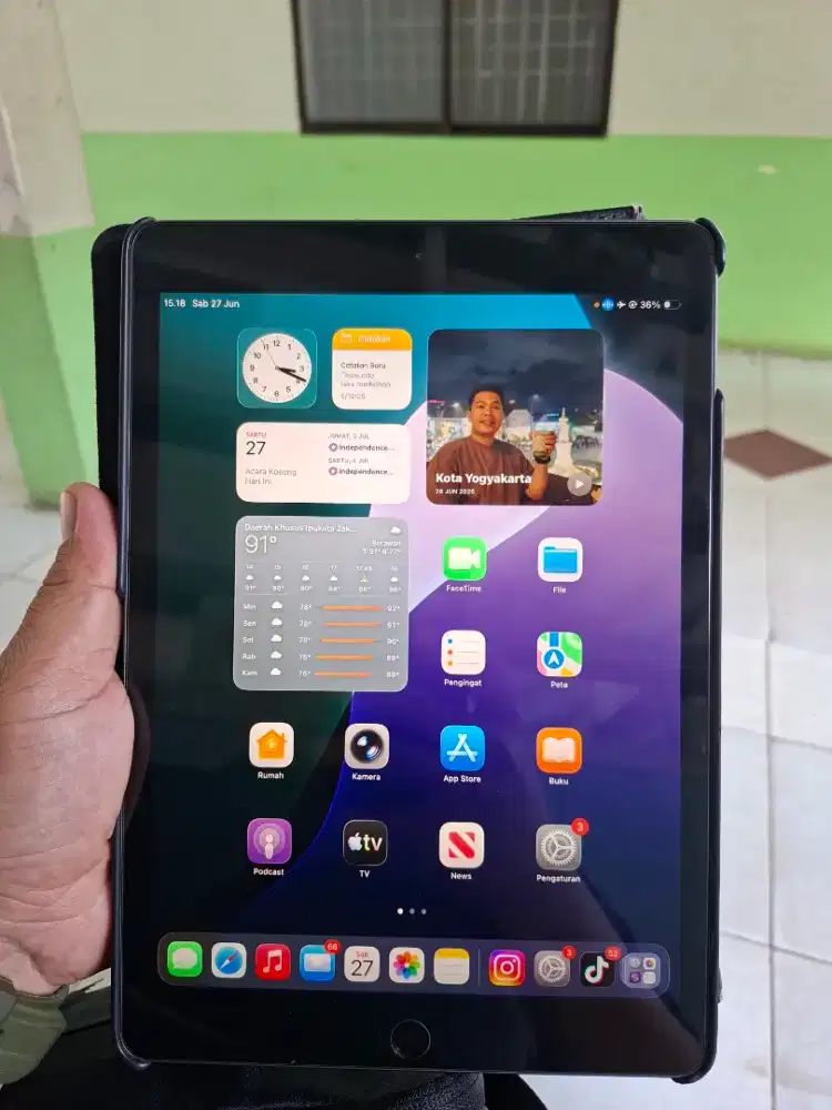 Ipad Gen 8 , 128GB.inter
