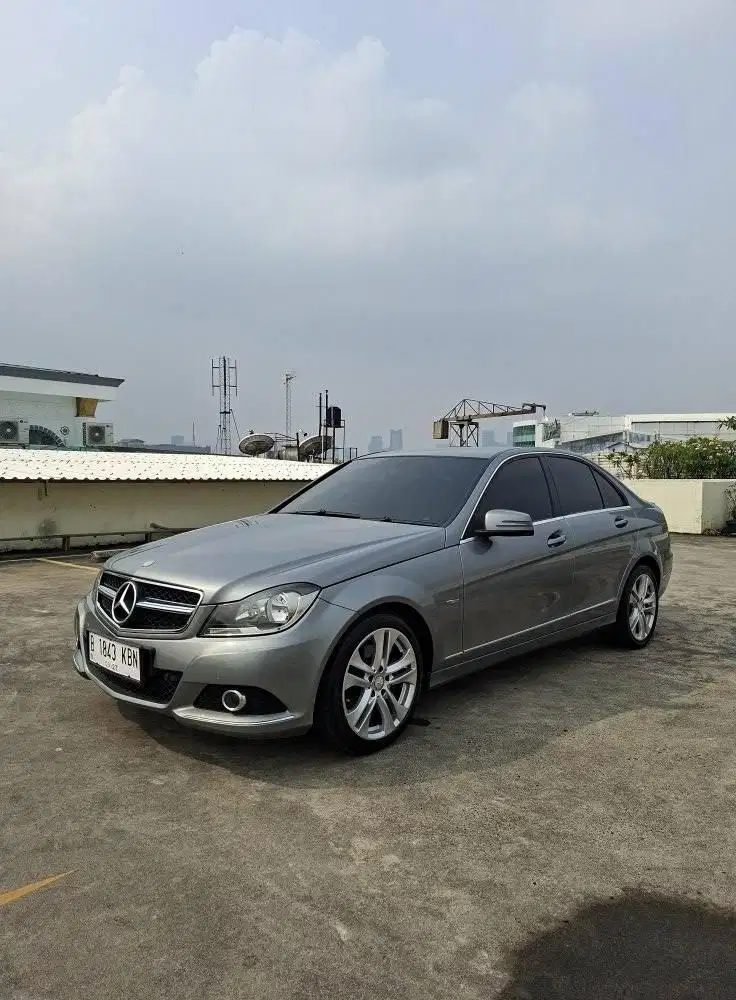 mercedes C200 CGI avantgarde 2012 facelift