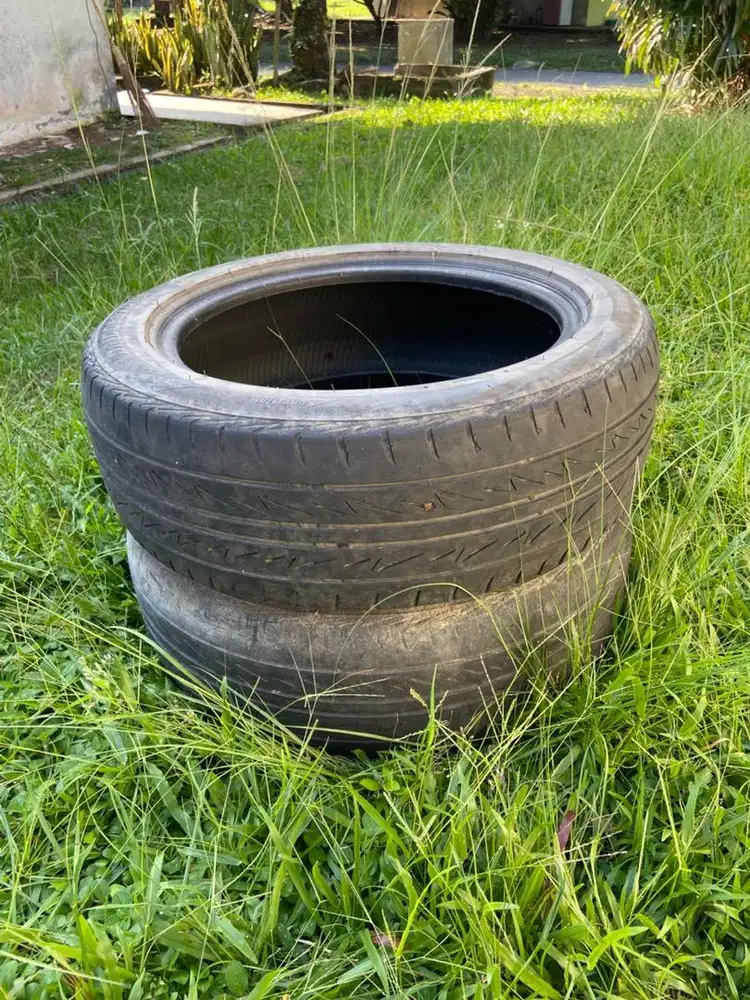 Ban Bridgestone Bekas