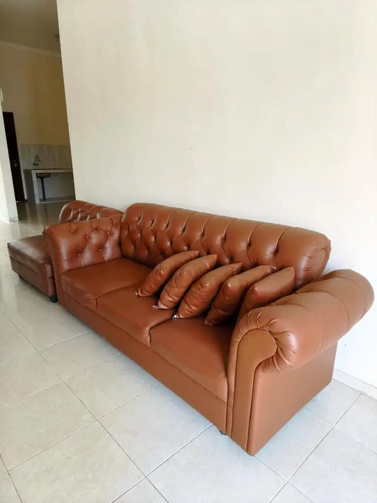 Sofa 3+1 Seat plus 5 Bantal Like NEW