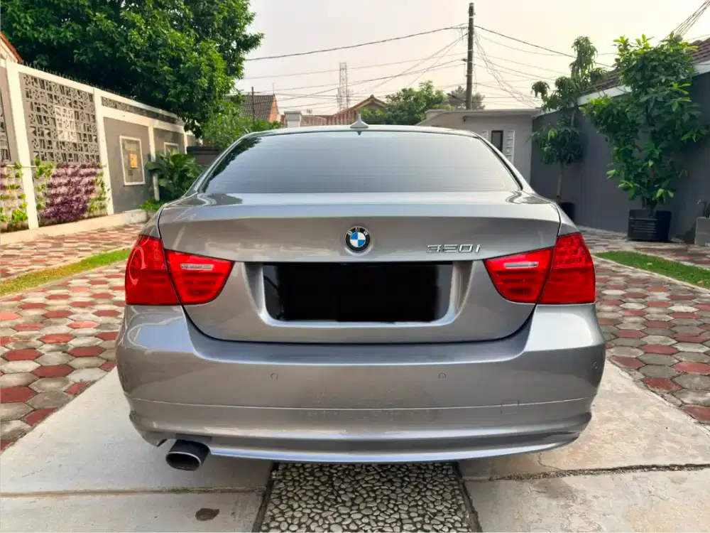 BMW 320i E90 LCI iDRIVE 2010 LAST EDITION MURAH ISTIMEWA