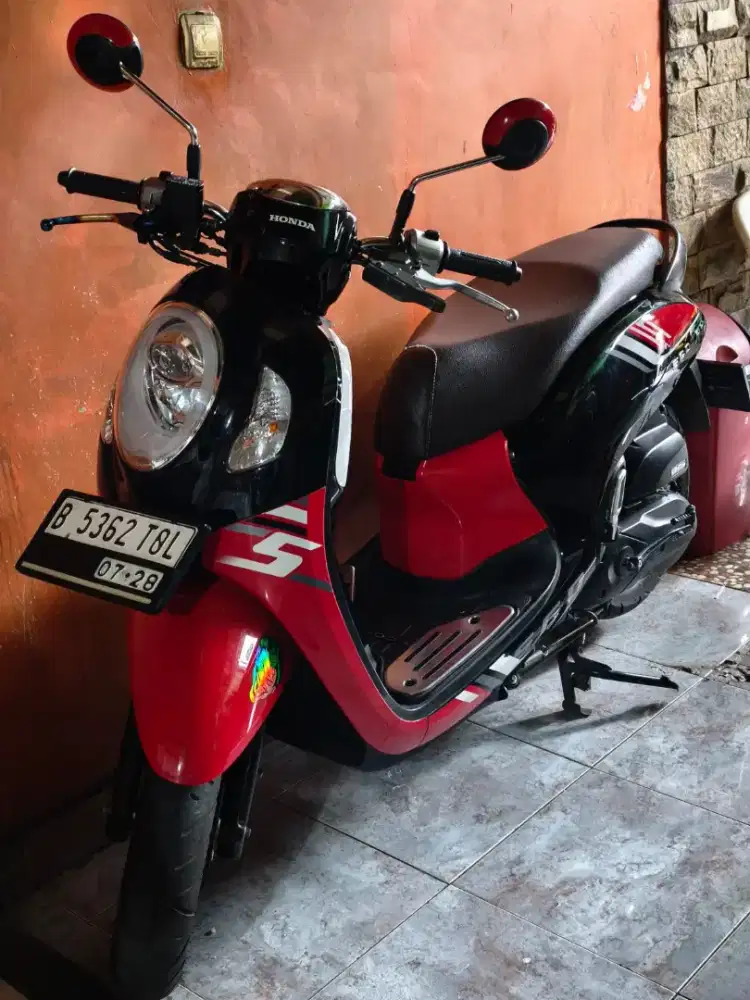 Scoopy 2023 istimewa km rendah mulus jarang pakai jreng